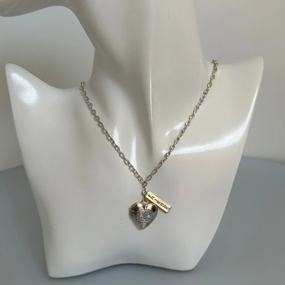 HELLO KITTY 925 sterling Silver Heart Necklace with Tag Charm